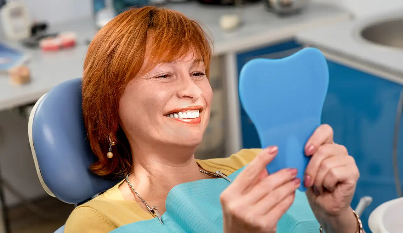 Dental Implants vs Dentures: What’s the Difference